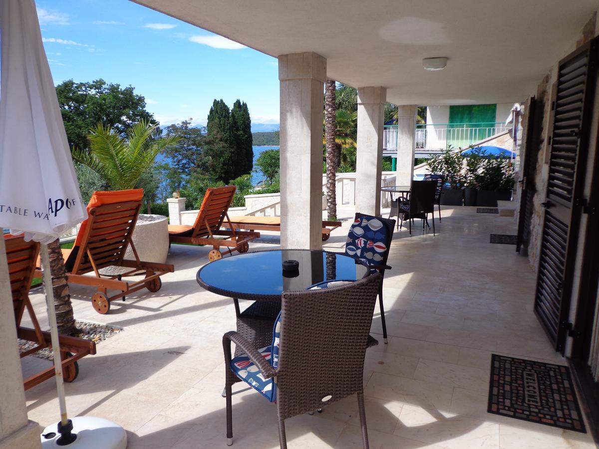Villa Maja นยีวีเซ ภายนอก รูปภาพ